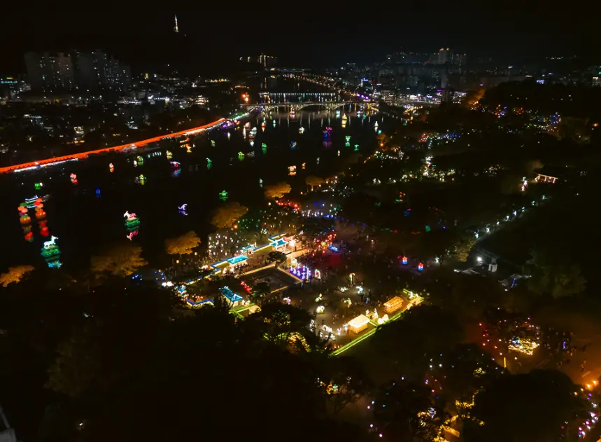 진주 남강 유등 축제 야경 이미지